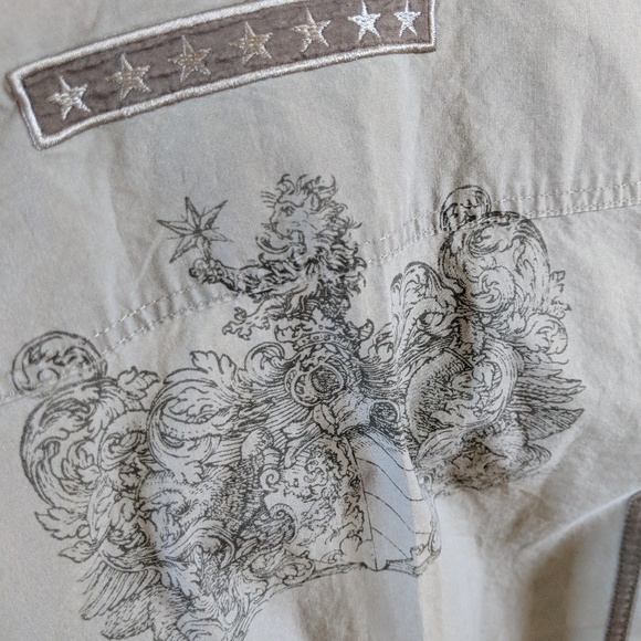 7 Diamonds Button Down Army Green embroidere shirt - Picture 5 of 8